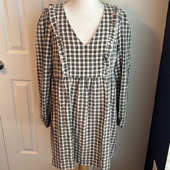 ANDREE BY UNIT Dresses & Skirts - NWOT Andree by Unit - Plaid Ruffled Long Sleeve Dress